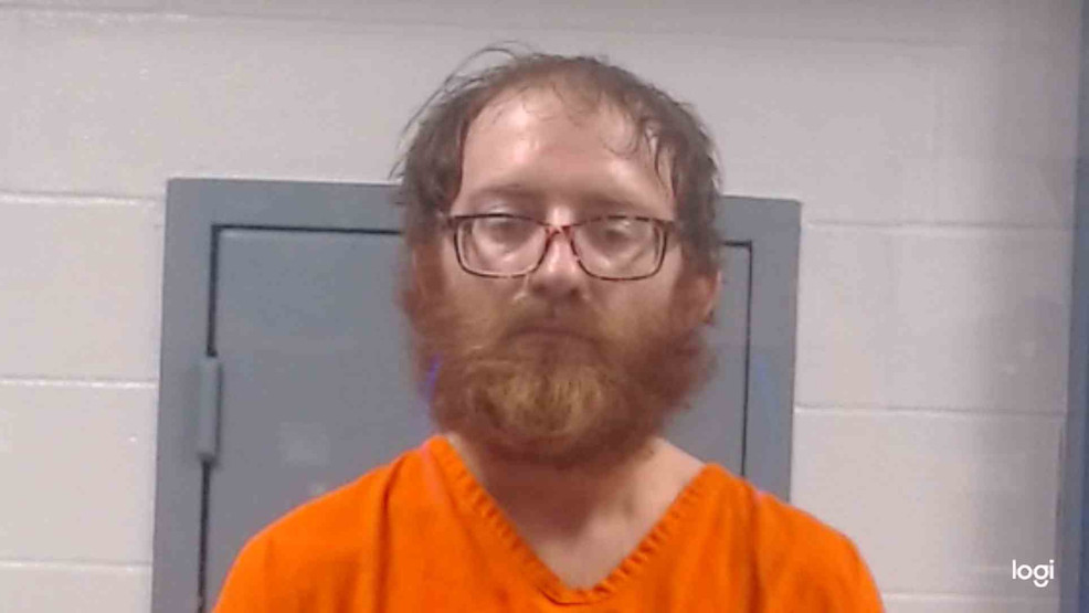newschannelnine's tweet photo. BUSTED: A West Virginia man charged with stealing copper wire from interstate lights was taken into custody after he showed up at a recycling center while deputies were there as part of the investigation.

https://t.co/cSaxOqFmTx https://t.co/YD8SLNZHwM