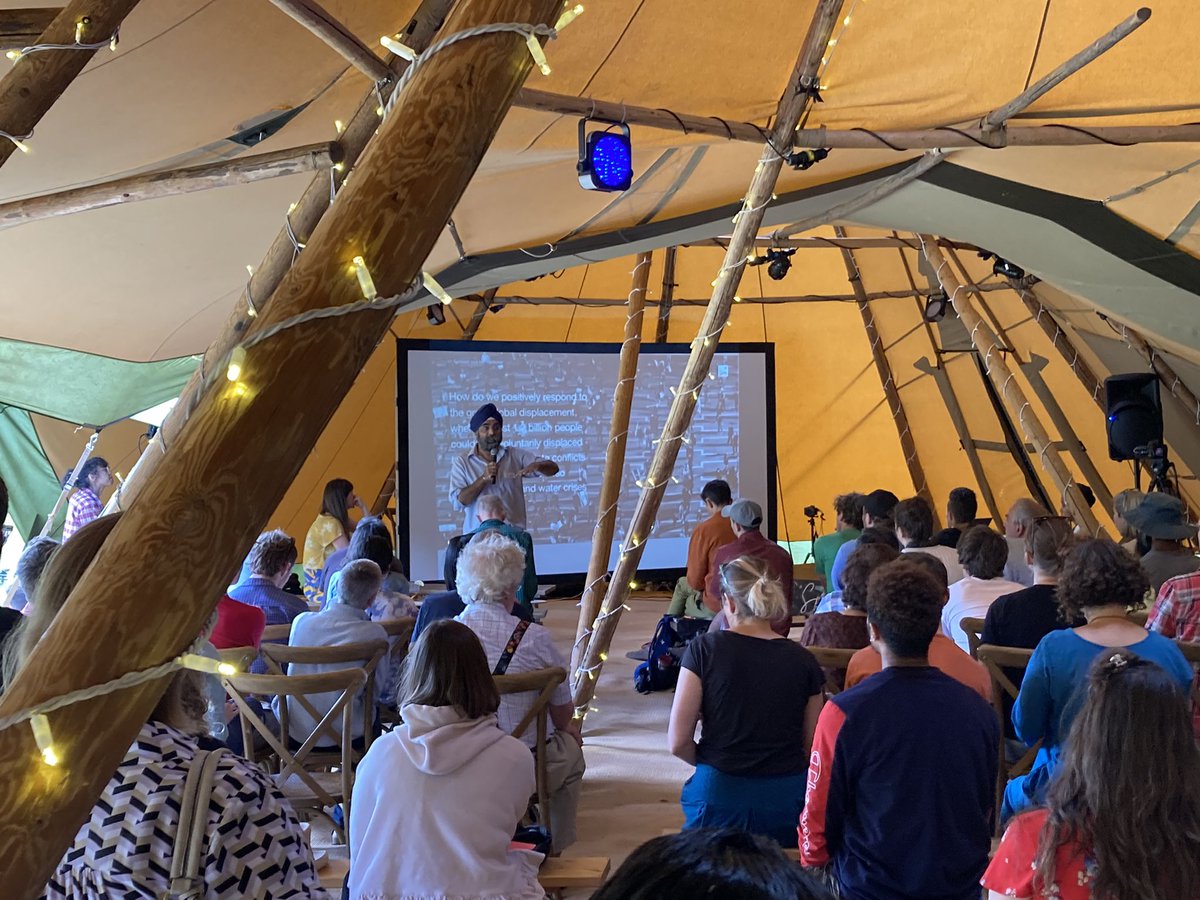Fantastic talks + sessions at last week’s #RetrofitReimagined festival including with @arch_research @aracelicamargo_ @KwajoHousing @ScottWBMcAulay @PhilBeardmore @indy_johar + many more

Beautifully run by @CIVIC_SQUARE next to @Bsettlement’s Big Red Shed, Edgbaston Reservoir