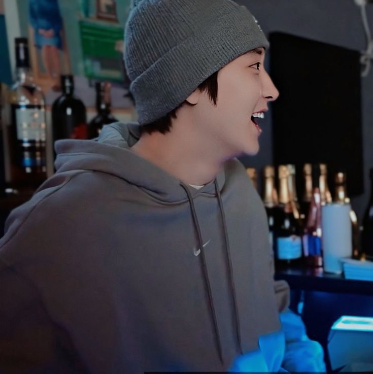 loeythinkrr's tweet photo. #찬열 https://t.co/TM1s9rbdqC