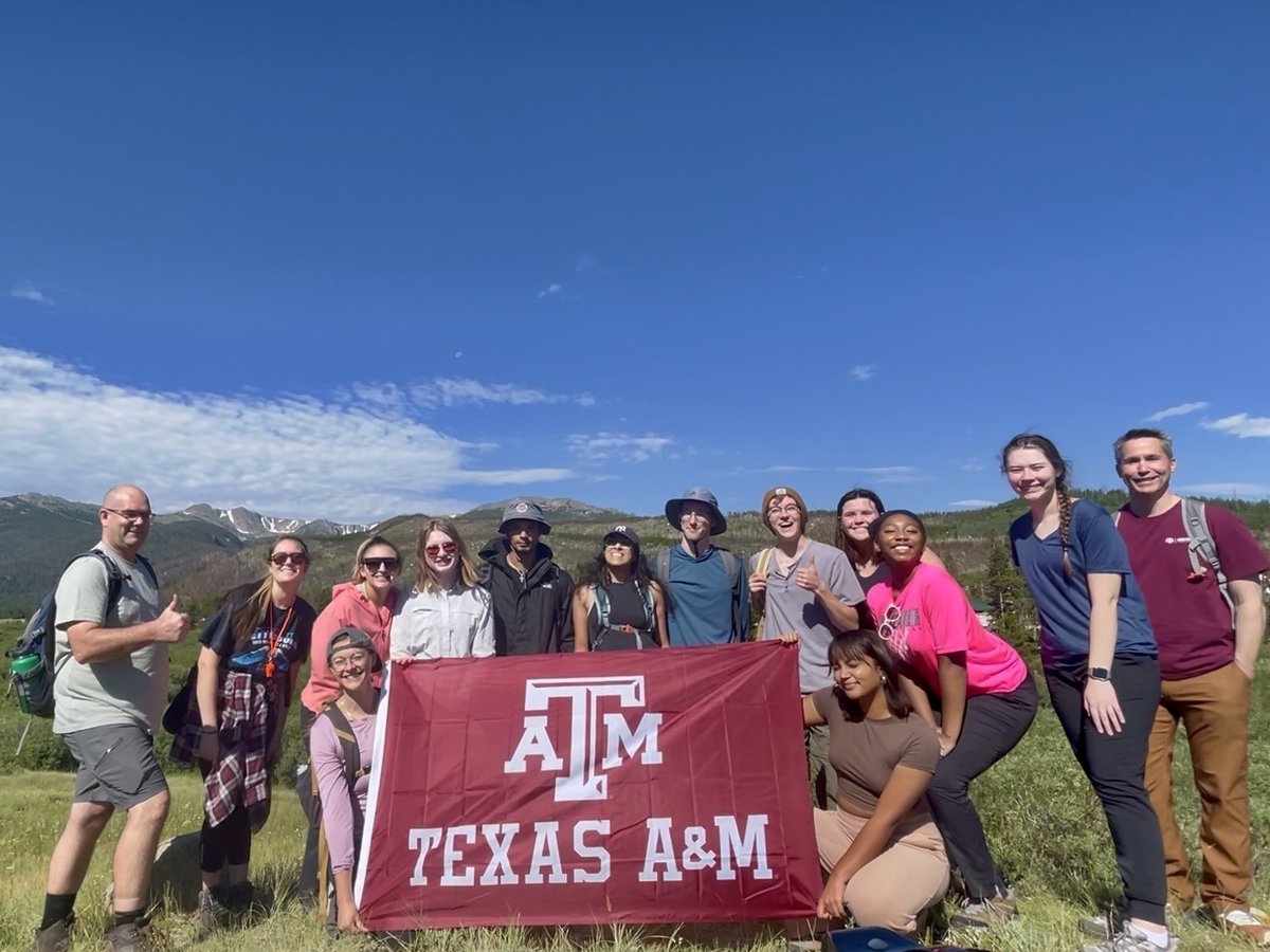 For the next two weeks, 12 environmental studies & environmental geosciences students are studying in Colorado for GEOS 380, 'High Alpine Field Ecology!' 📸 Courtesy of Aayan Ansari, taken in Pingree Valley, 9,053 ft. elevation, at @ColoradoStateU's Mountain Campus. #tamu