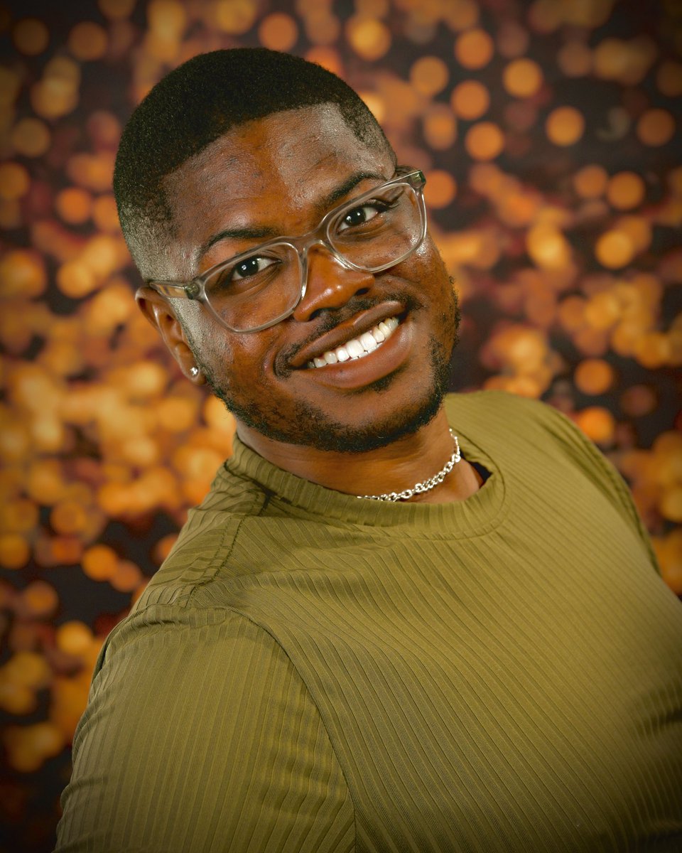 RelativePitch_'s tweet photo. Anthony was selected to be a conducting fellow in the 2022 Reynolds Conducting Institute at the Midwest Clinic and is beginning his Master's in Wind Conducting at the University of Georgia in the fall. https://t.co/wWLyx1zAqo