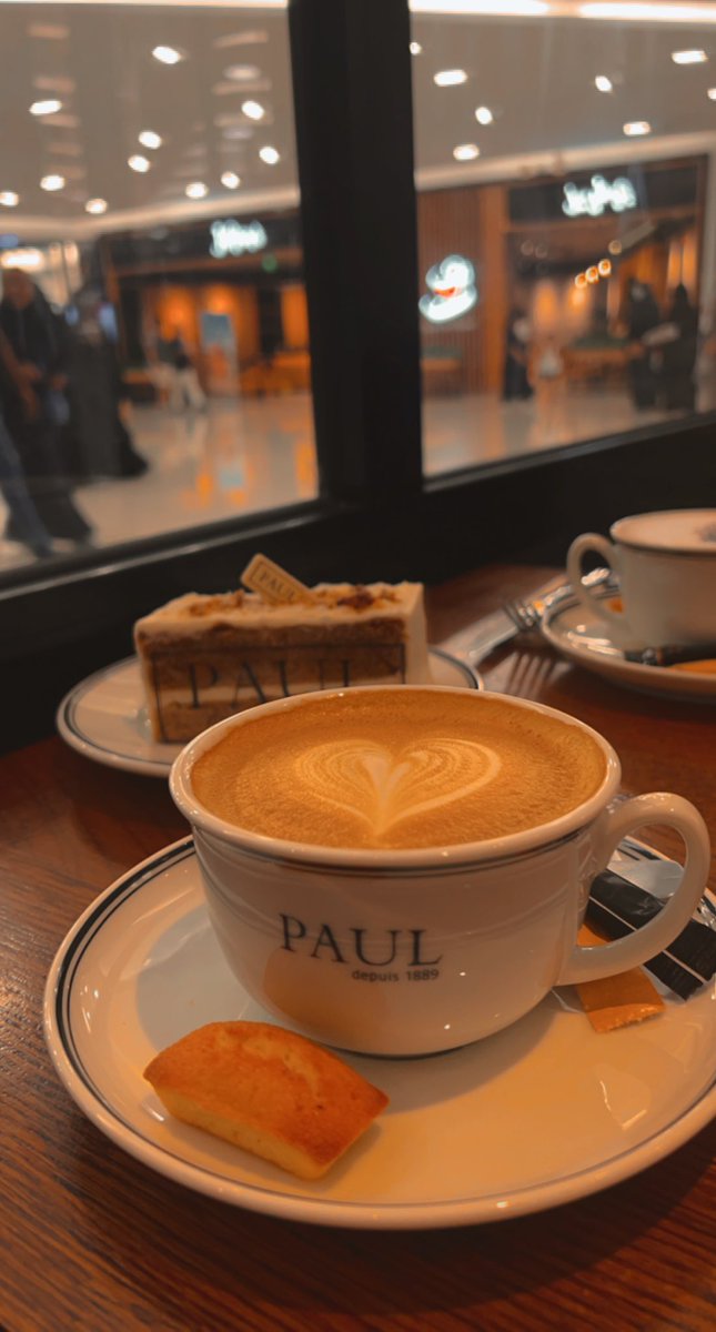 _

ورفيقاً إن اختلفنا لم ينسَ الود بيننا "🤍"

-