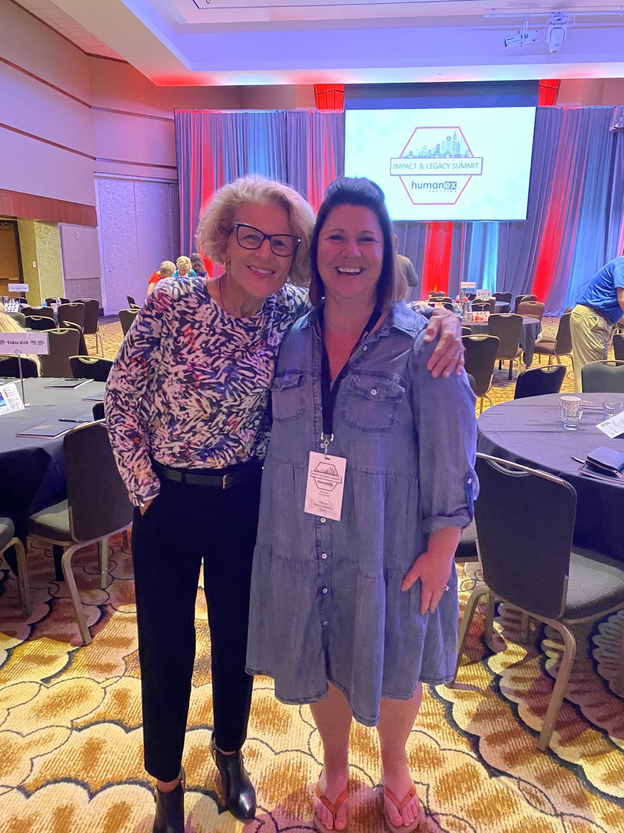 Megan Licht tweet media