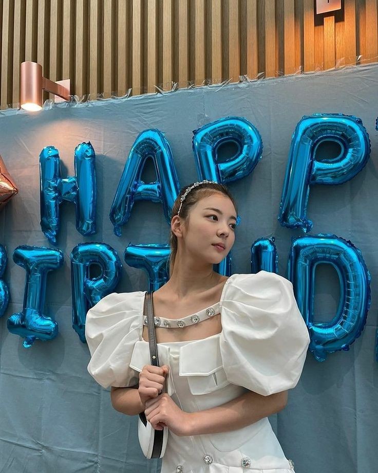 ㅤ

ㅤ                   🎈🎈🎈
ㅤ