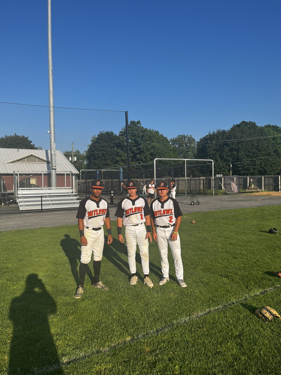 PGCBLbaseball's tweet photo. Tonight’s visit in Oneonta we have an East/West matchup as @OutlawBaseball hosts the visiting @Doubledays. Check out the lineups and uniforms for tonight’s game https://t.co/Qm4TwrqgbR