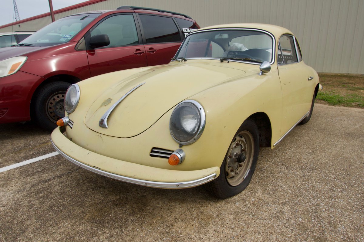 Doug3695's tweet photo. @Porsche #PorscheIceCreamSweepstakes  Vintage flavors are best https://t.co/X97JkVUgN2
