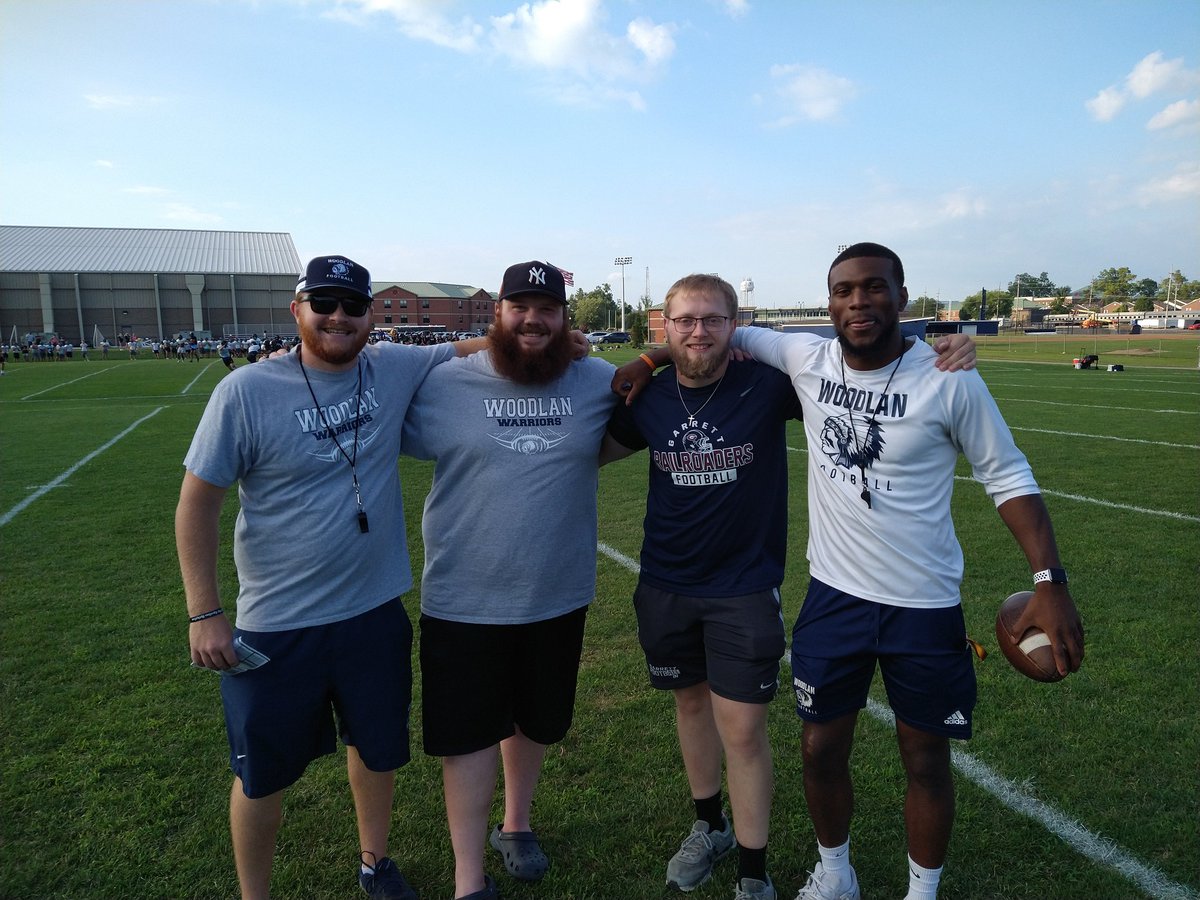 TrineThunderFB's tweet photo. Lot of football today on campus.
Including teams coached by former Thunder Players ⛈️⚡ https://t.co/YF904XTvJv