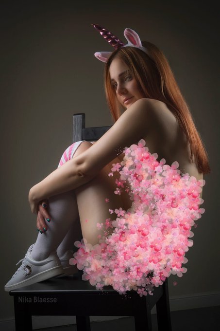 Follow me to //fansly https://t.co/xOnGBzgLID 🔥 https://t.co/3pdUH8COMF