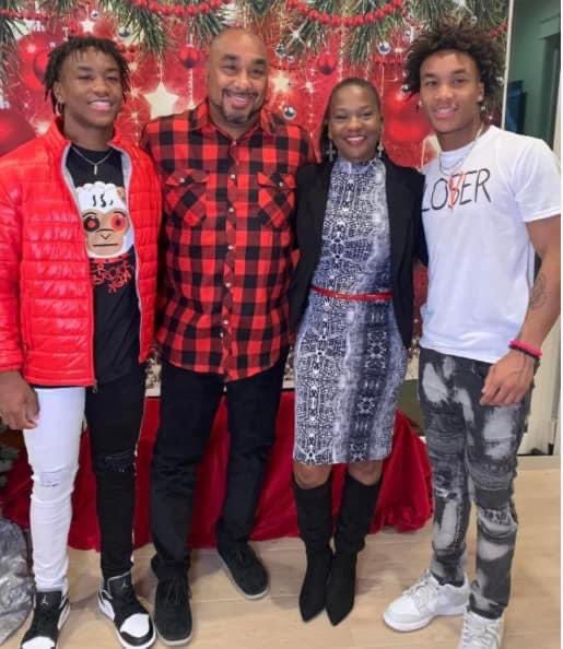 GSC PRESS RELEASE 

GSC BASEBALL WELCOMES SHAUNE HOLIDAY! 

Global Sports Baseball is proud to announce the addition of Coach Shaune-Chenelle Holiday as Director of Baseball Operations for GSC Mississippi!