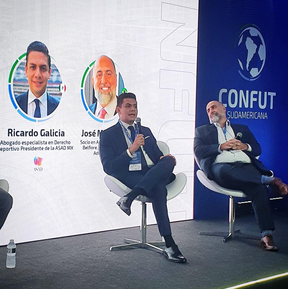 AsadMX_'s tweet photo. @AsadMX_ estuvo presente en @ConfutSuda representada por nuestro Presidente @AbogadoDeporte muchas gracias por la invitación al Instituto Iberoamericano de Derecho Deportivo #IIDD
📕🇧🇷⚽️ https://t.co/bpRqhLk6Ll