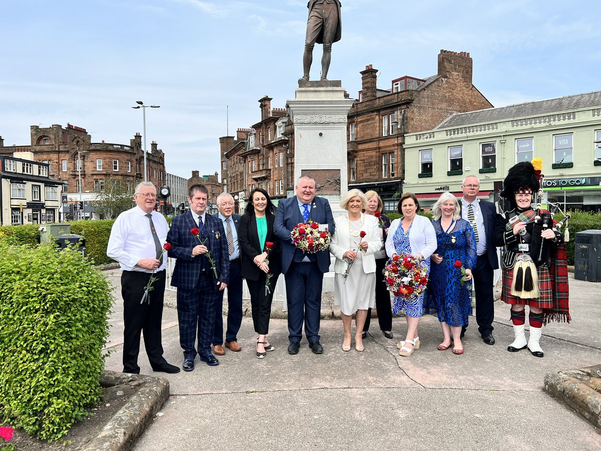 AyrshireABC's tweet photo. Ayr Burns Club were fantastic hosts and the post service lunch was wonderful what was needed before we went to Burns Statue Sq to lay our wreaths. 
Thanks to all especially Kathleen Davey who pieced it all together and keep everything running smoothly.

James R Waite
President https://t.co/AnnRoKerxD