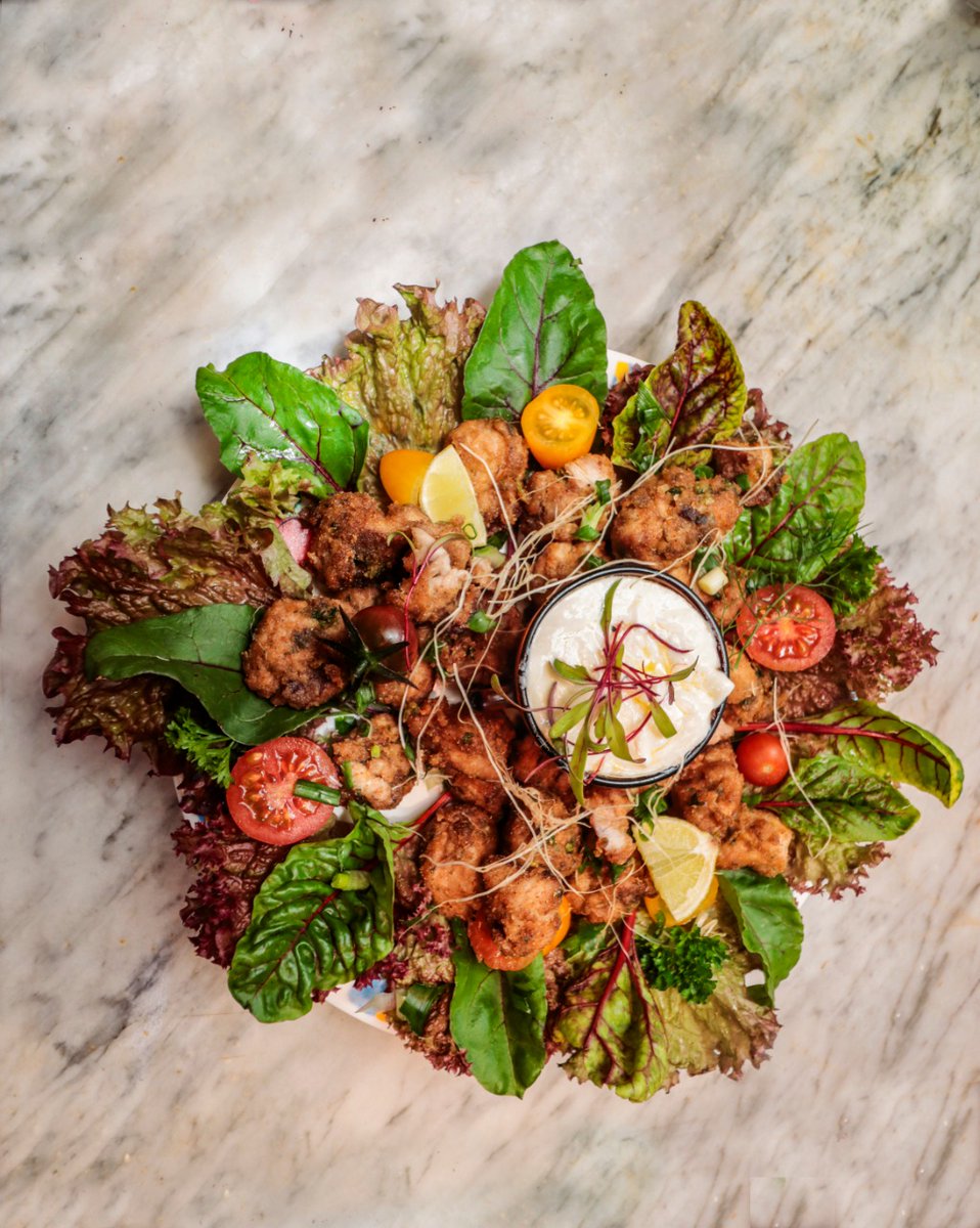 LaQuinta_Spa's tweet photo. 😊Chicharrón de mono en Jardín de Hortalizas de LaQuinta.

Disfruta nuevos sabores y texturas con nuestros 📦Box #laquintagourmet y pack vivos de microgreens listos para cosechar.
📲 +56967200583

#cocinadehuerto #cocina100k https://t.co/WBBaDuTbUS