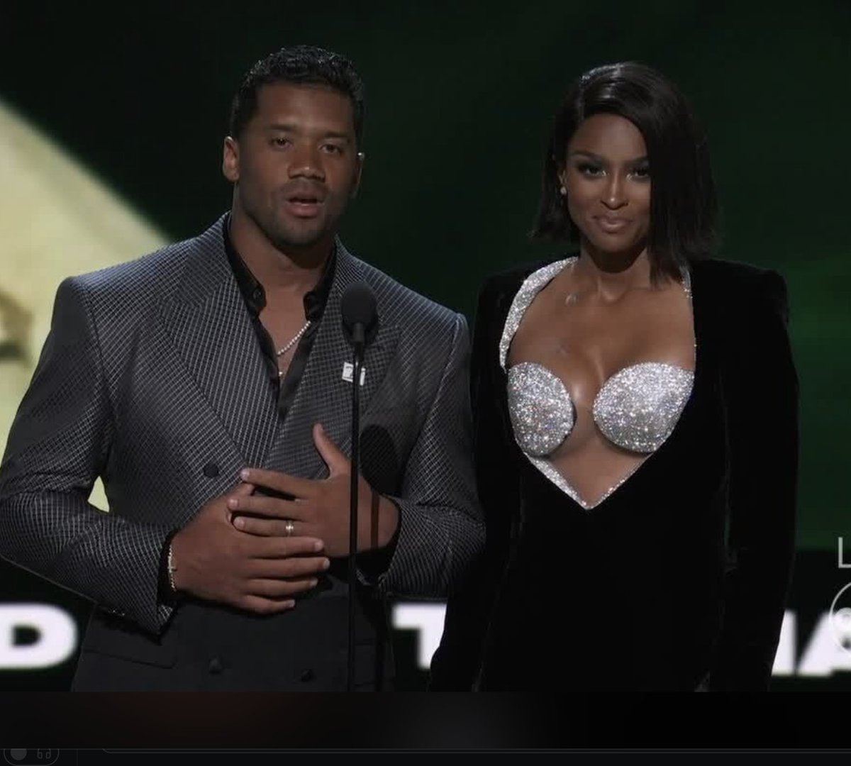 espn's tweet photo. Russ and Ciara at the @ESPYS 🤩 https://t.co/Ajx7E2Ui2M