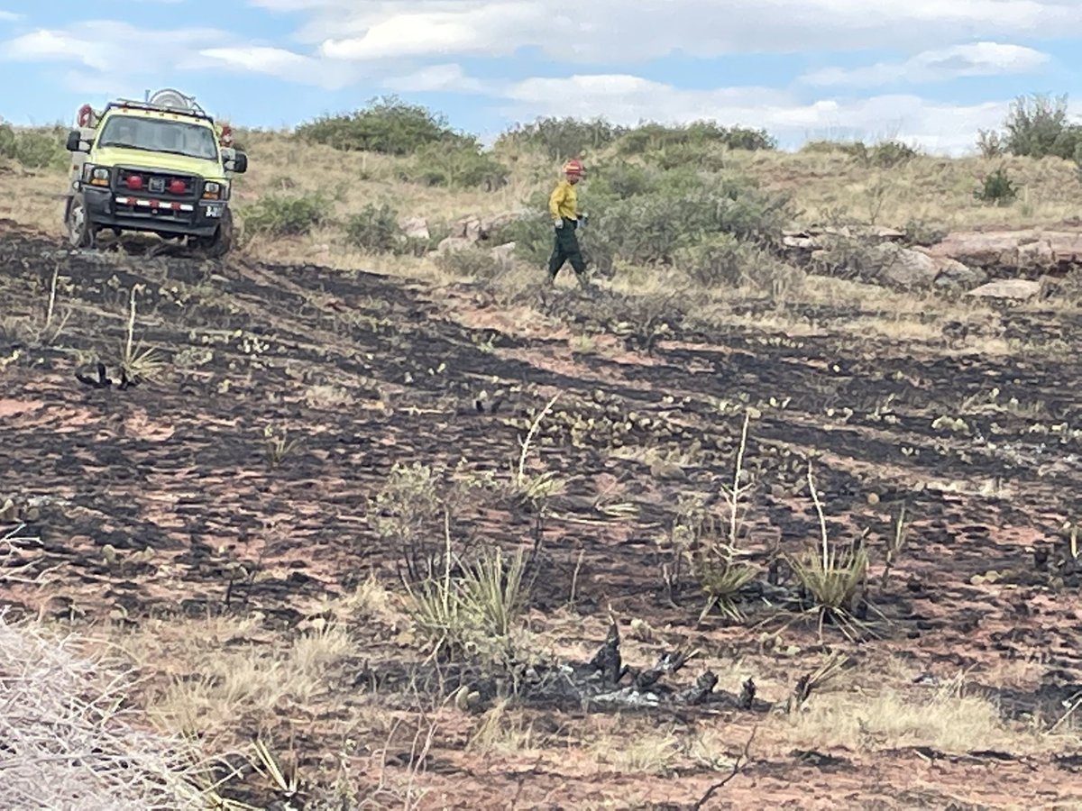 FireLivermore's tweet photo. #rednosefire2022 the fire off Red Mountain Road is now contained. LFPD along with @LarimerSheriff, @WellingtonFire1 were able to stop the spread before nearby structures were threatened. https://t.co/rsTtaHFfcM