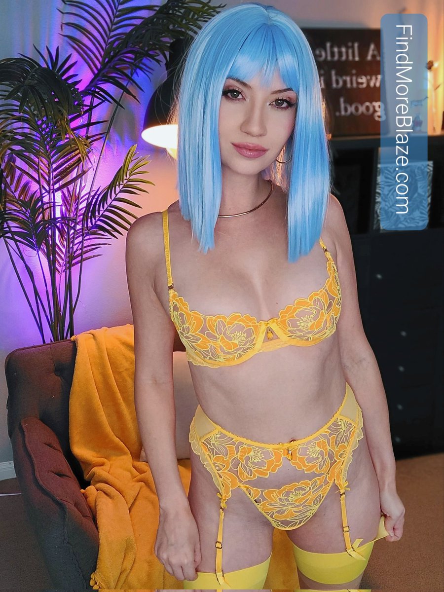 Come flirt with me 🥰 LIVE on chaturbate now! https //t.co/vSAFtEUu9N 🌞