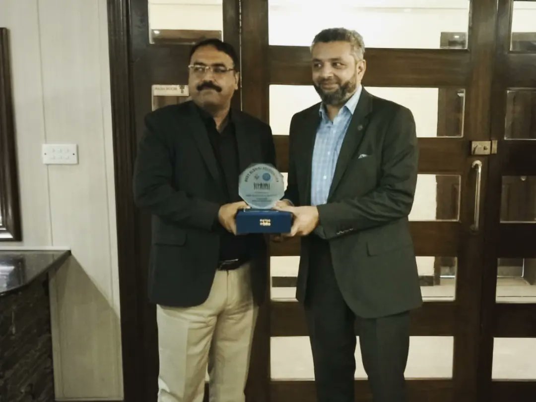 AlumniNUST's tweet photo. NAA Executive Council  organized a meet up to welcome two of its leading global alumni: 
- Mr Haroon Raees from UAE and Dr Maria Riaz from US Chapter (NUSTIAN USA).
- Dr Maria Riaz, Trustee NAA US Chapter (NUSTIAN USA), Staff Engineer at Google Inc, is founding member of US https://t.co/EoQ7wOLiTZ