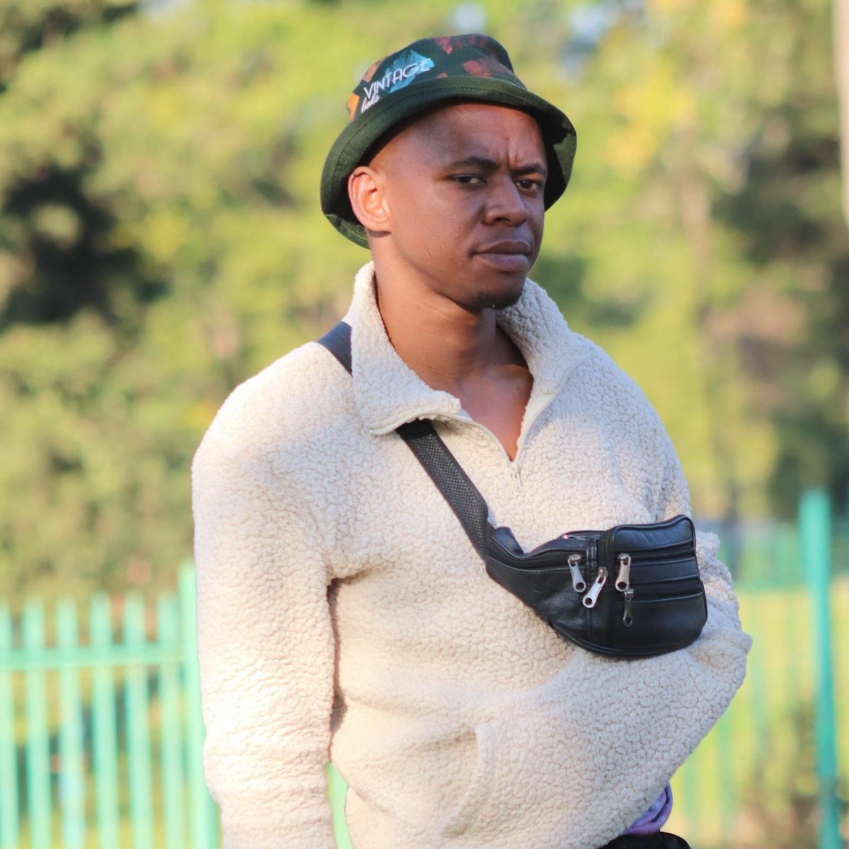 Is A Vibe Being tweet media