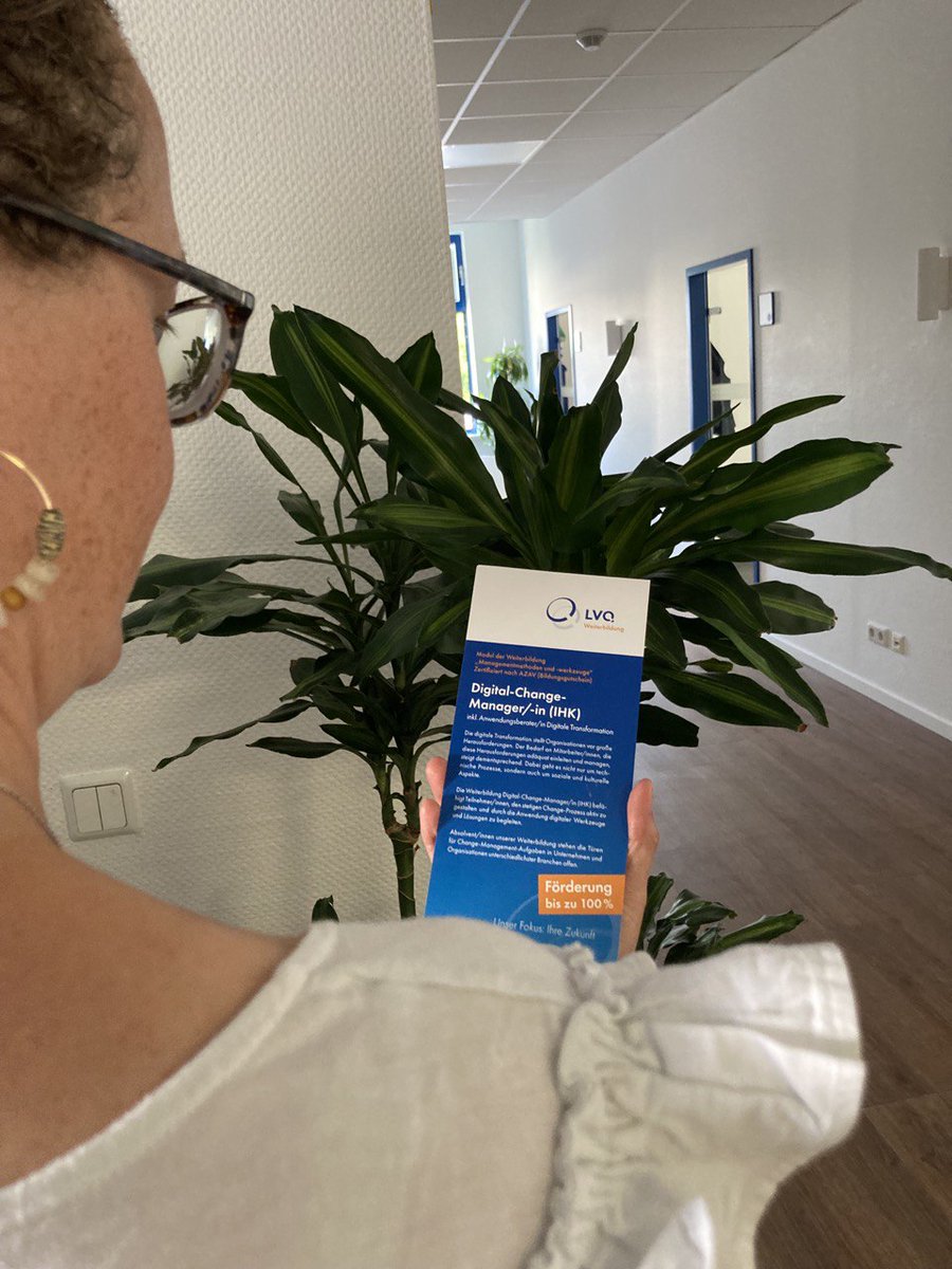 Am 08.08. startet erstmalig unsere neue durch den #Bildungsgutschein förderbare #Weiterbildung #DigitalChangeManager. Noch sind einige Plätze frei. Lasst euch gern von uns beraten! Wir freuen uns auf euch und auf den Start! #digitaleTransformation #DigitalChange
