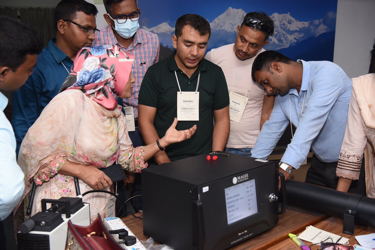 We've kickstarted our 18-day regional training on #AirQualityManagement! We're looking to build capacities &amp; widen the understanding of intersections between #AirQuality &amp; social &amp; #gender aspects!

👉icimod.org/event/regional…

#AirPollution #HKH #CapacityBuilding #GESI