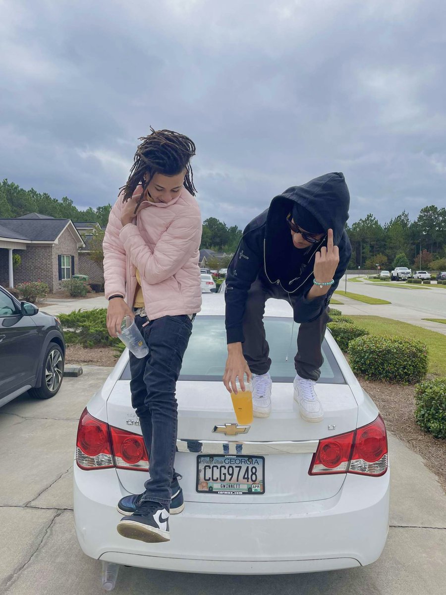 zaybeenhavin's tweet photo. Wokeuplikethis https://t.co/uUnVNPxS7Y