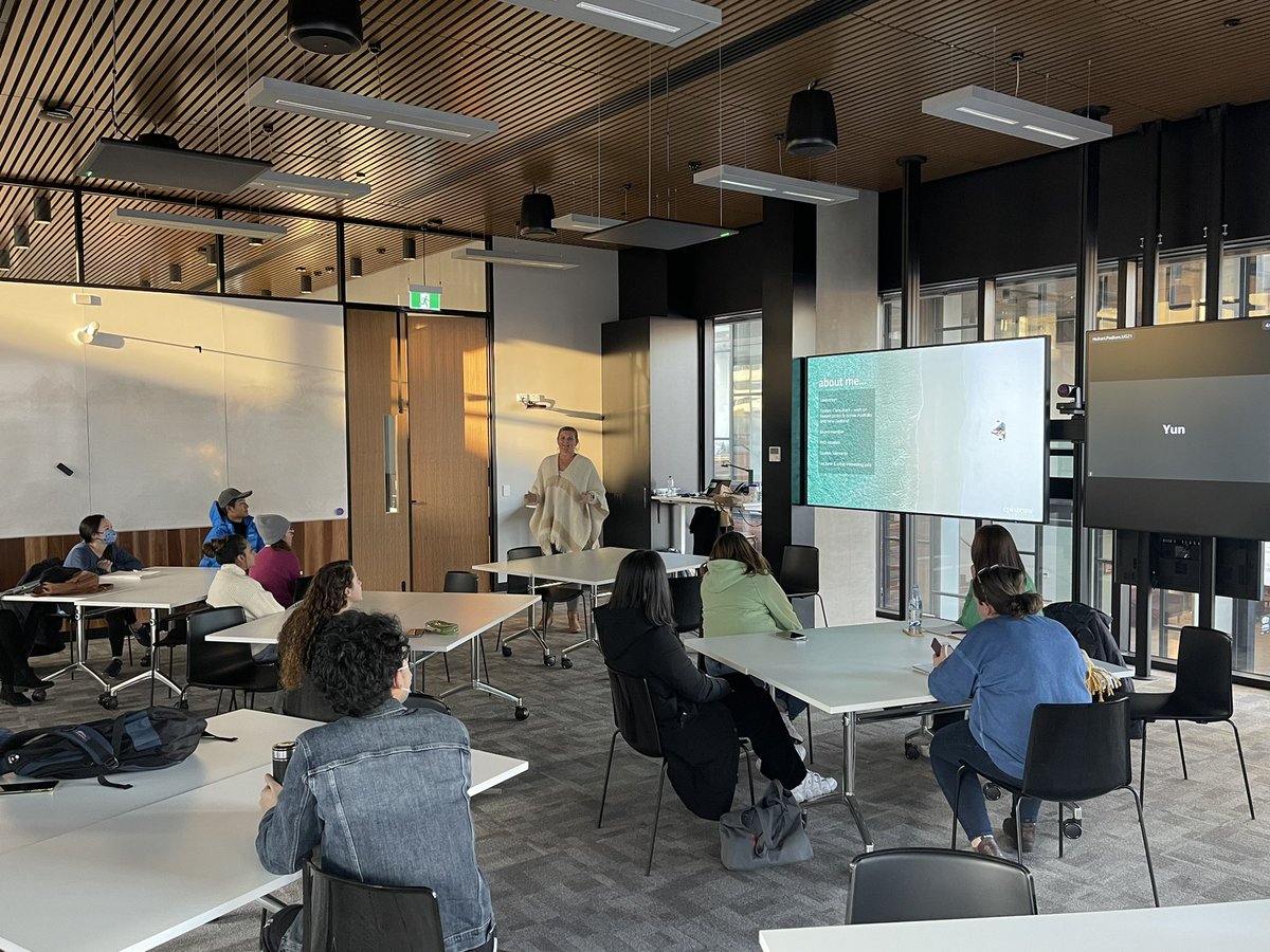 …and we are back! Welcome to Semester 2 to all of our #tourism, #environmental and #cultural #heritage students <a href="/MtechUtas/">UTas_MTECH</a>.

A fascinating talk on the state of tourism in <a href="/tasmania/">Discover Tasmania</a> by <a href="/DrAlliAnderson/">Alli Anderson</a>.

<a href="/UTAS_/">University of Tasmania</a> <a href="/AnneHardyTas/">Anne Hardy</a> @cansengooi