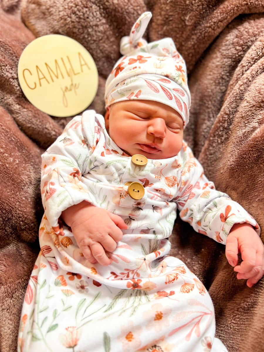 caitiewickk's tweet photo. our sweet, beautiful baby girl made her debut today🥹🫶🏼🤍 https://t.co/CvFSb3XpHM