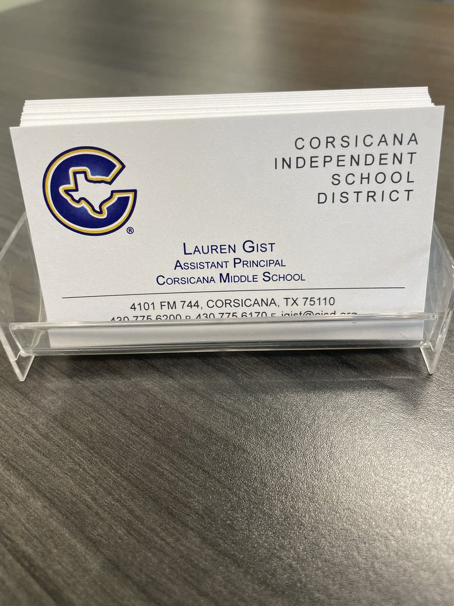 gist_lauren's tweet image. It’s official! I am an Assistant Principal at Corsicana Middle School! I am so excited to continue serving the community that shaped me. 🐯🎉 #tigerforever #bleedblueandgold #assistantprincipal @CorsicanaISD