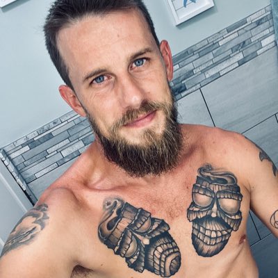 #NewProfilePic https://t.co/HiUFzZZOgo<a href="/tag/newprofilepic"class="tags">#NewProfilePic</a>