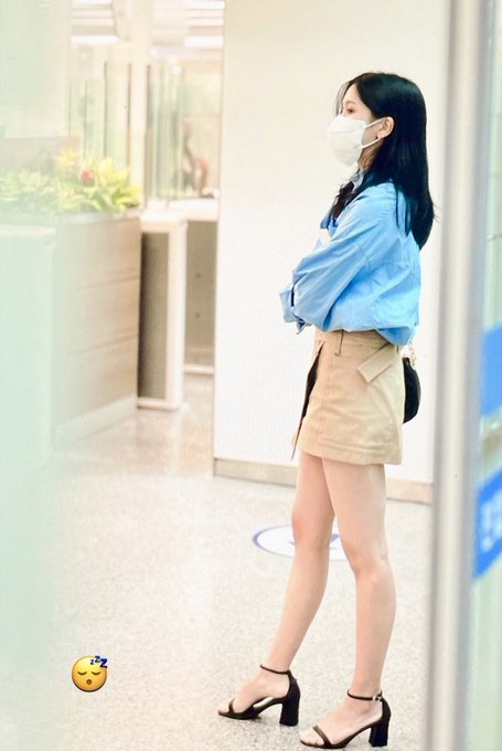 Twiceミナ空港ファッション22私服が可愛い スカートのブランドや売ってる場所はどこ 韓国留学予定の韓国大好き男のブログ