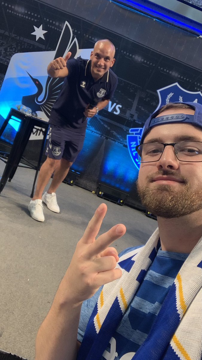 IAToffees's tweet photo. Wasnβt the result we wanted, but it was a great experience for my first Everton match πππ»
#BackWithUS #NorthAmericanToffees https://t.co/BOHrrPeBjT