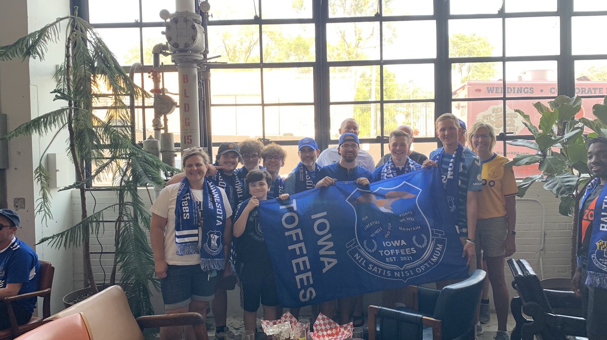 IAToffees's tweet photo. Wasnβt the result we wanted, but it was a great experience for my first Everton match πππ»
#BackWithUS #NorthAmericanToffees https://t.co/BOHrrPeBjT