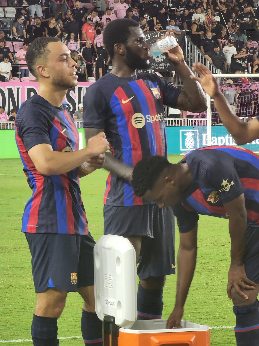 Gregory Genias tweet media