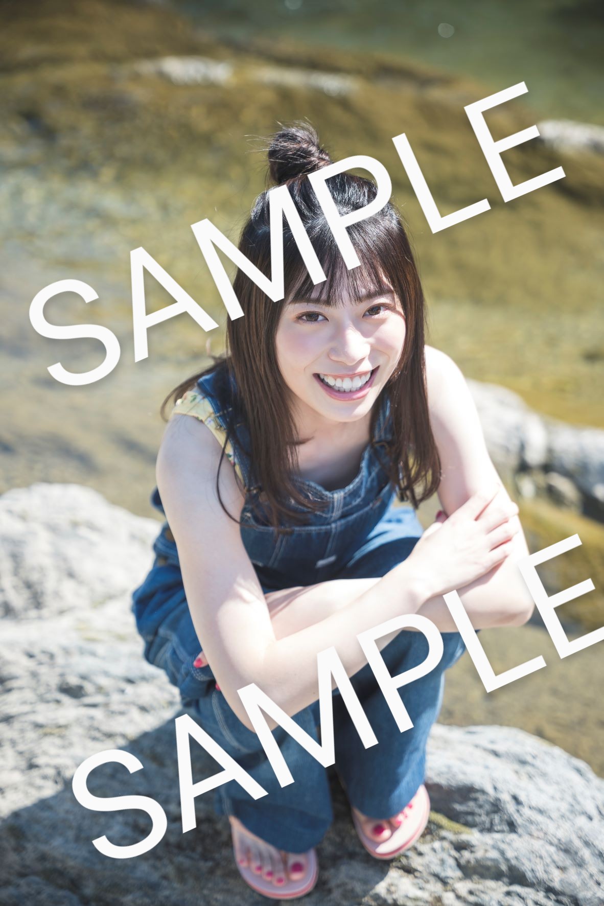 東村芽依】1st写真集｢見つけた｣9/13(火)発売 店舗限定予約特典