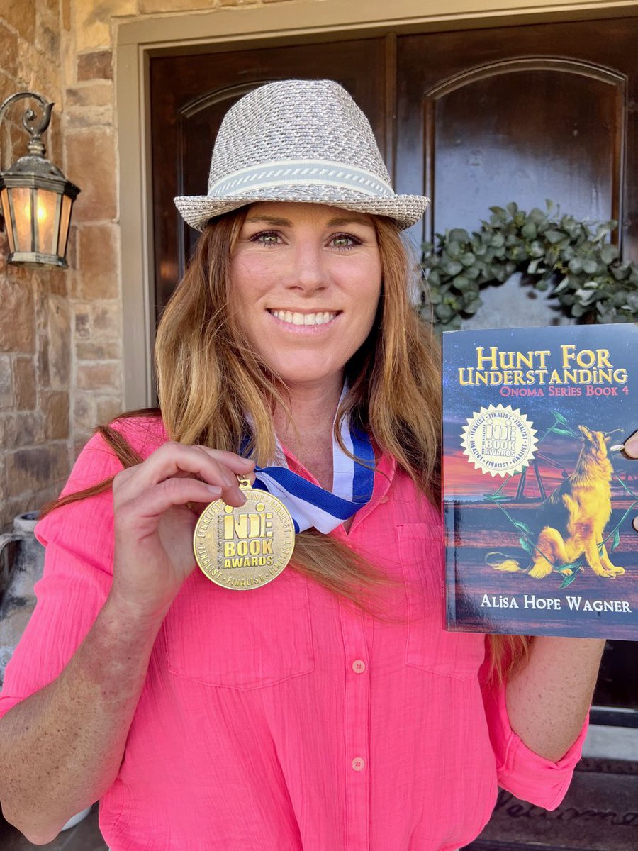 alisahopewagner's tweet photo. Taking pics for the winners catalogue for the @IndieBookAwards! #bookawards #awardwinner #christianwritingcommunity #writersoftwitter #writerslife https://t.co/wgyJumxMle