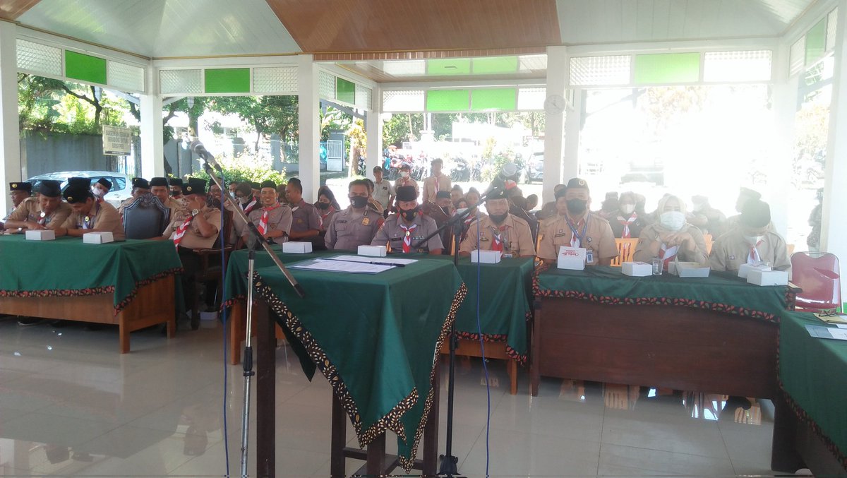 Pelantikan majelis pembimbing ranting (mabiran),muspika kec wrungpring di lntik sbg mabiran oleh kwarcab kab pml yaitu oleh kk sukarso dan di sertai pelantikan pengurus kwarran warungpring di pendopo kec warungpring... 21-07-2022