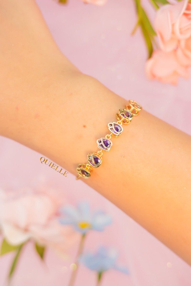 QuiellePH's tweet photo. Wherever life plants you, bloom with grace.🌷🌻🌹

Our Bouquet of Tulips Bracelet will be restocked later, 7PM✨

Bouquet of Sunflower and Bouquet of Rose still available here: https://t.co/eg8j4jkSV4 🦋✨ https://t.co/g2UwNuwhug
