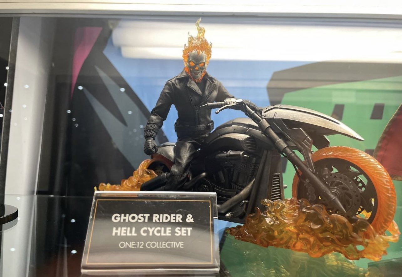 Figure News & Customs on X: