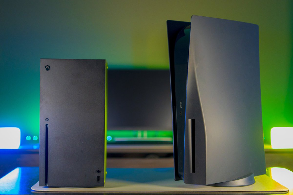 PlayStation 5 vs Xbox Series X #playstation5 #xboxseriesx #playstation #xbox #ps5 #seriesx #playstationtr #xboxtr #konsol #console #gameconsole #psvsxbox #playstationcanada #xboxcanada #sony #microsoft https://t.co/V3uJhhIFRg