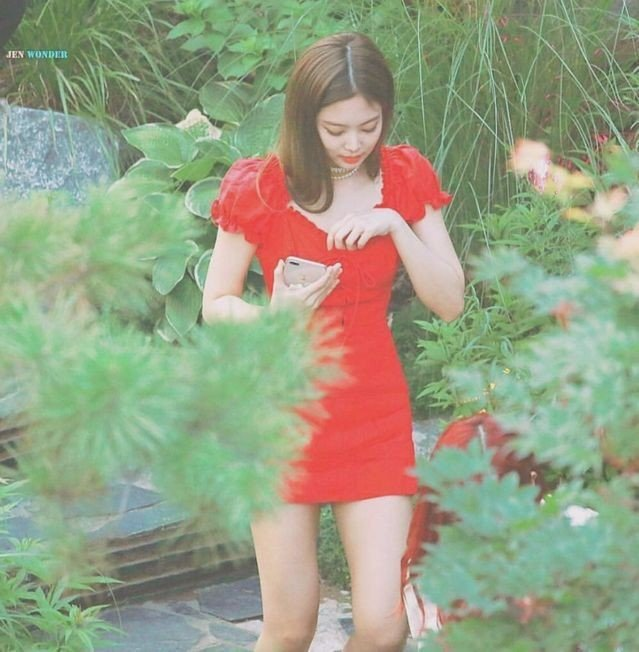 Jaa_10138's tweet image. เดสแดงในตำนาน.. ความคุณหนูคุณใจของเจนนี่น่ะ นุ่มฟุน่ารักน่าทะนุถนอมไปหมด 🥺