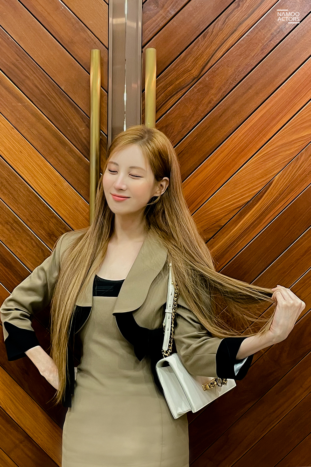 FYKmxtaaAAE-UCd?format=jpg&name=large