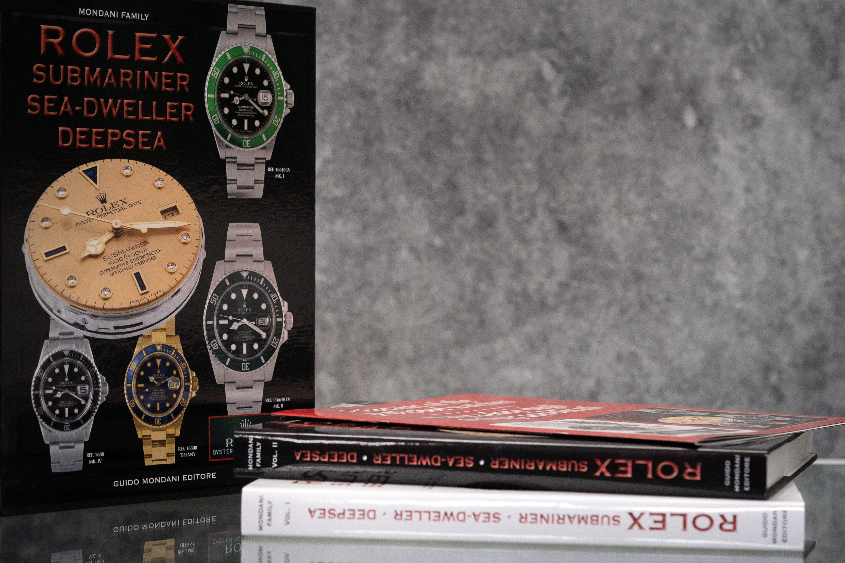 "ROLEX SUBMARINER SEA-DWELLER DEEPSEA"_ BY GUIDO MONDANI_WITH A BOOK FOR FREE 