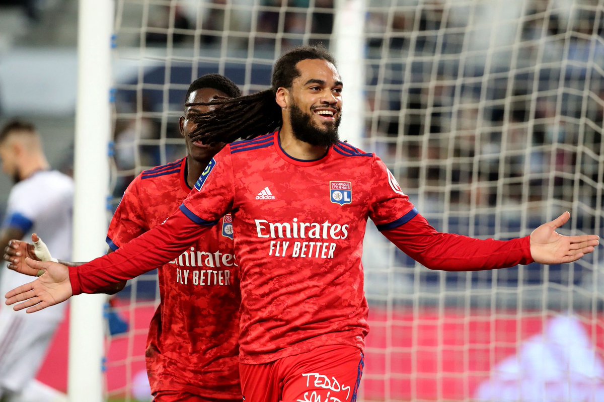 TGoalpost's tweet photo. Torino are in talks to try to sign Jason Denayer, who is a free agent after his contract with Lyon expired.

Offered a contract until 2026 with €1.8m/year. [@NicoSchira]

#TheGoalpostNews #Torino #OL #TorinoFC #Lyon #Denayer #JasonDenayer #Transfers #SerieA #Ligue1 #TransferTalk https://t.co/H1DfclJffq