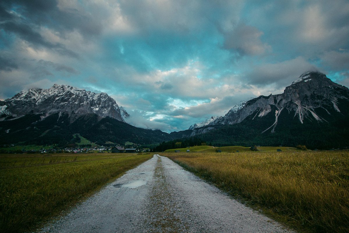 MountainsRoads's tweet photo. My #350 nft collection is complete 

Category:- Mountains roads 
Floor price:- 0.01
Available on opensea 
On polygon network 

Do check it out 
Link on Bio 

#nft #nftpost #newpost #nonfungibletokens #nftcreator #nftindia #sell #nftcollection  #mountainsroadsnft 
#opensea https://t.co/AoBIyKvbEe