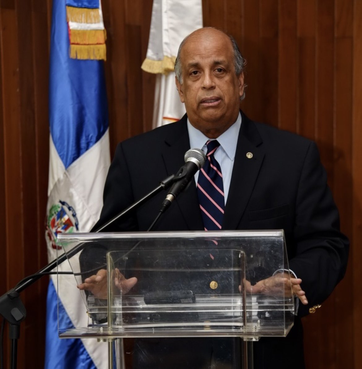 Felicidades Papi por ser electo presidente de la <a href="/AcademiaDomHist/">AcademiaDomHistoria</a> período 2022-2025. Sumamente orgullosa de ti <a href="/Jd_Balcacer/">Juan Daniel Balcacer</a> 👏🏽👏🏽👏🏽