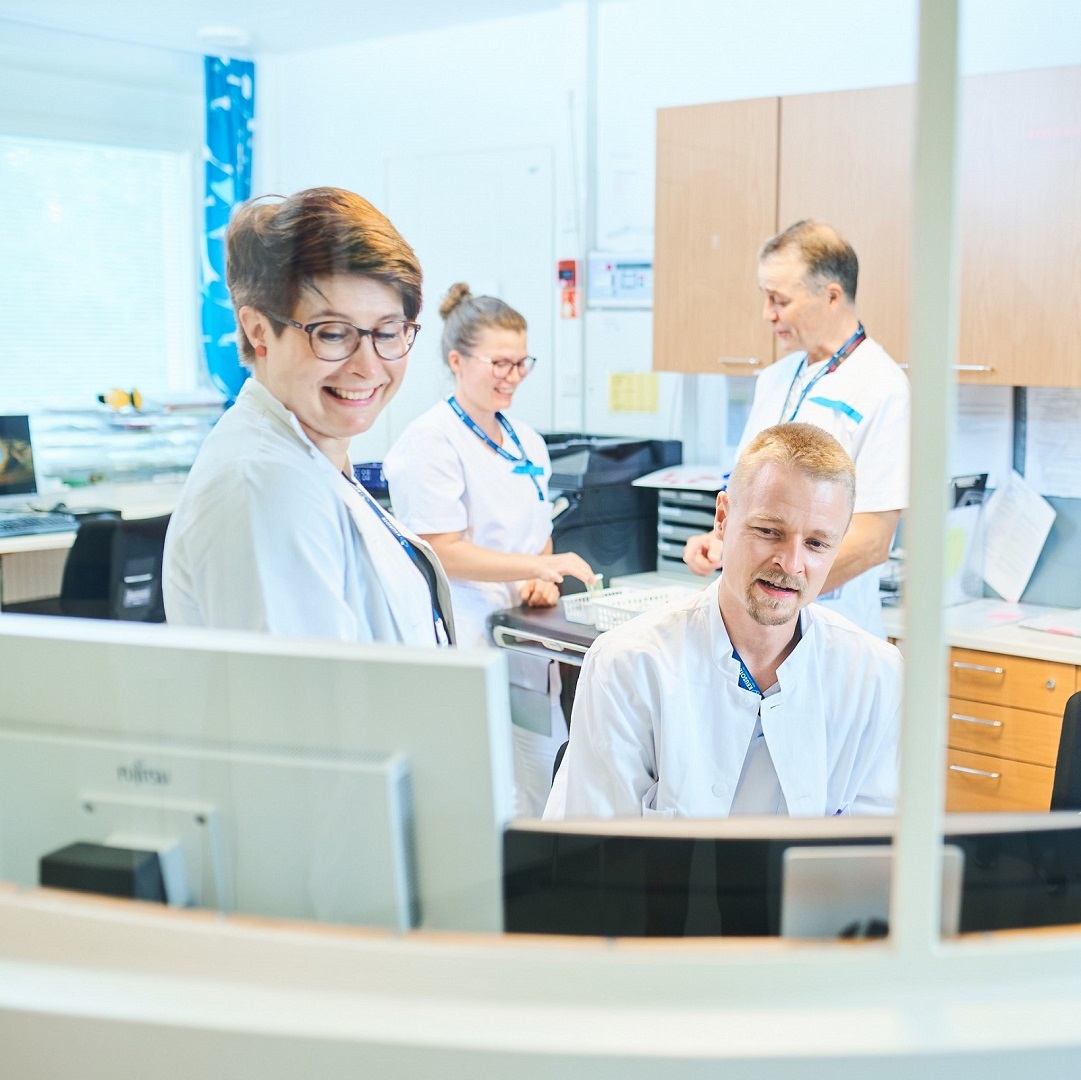 Keskitämme kiireellisen hoidon virka-ajan ulkopuolella Keusoten Akuuttiin (Järvenpään JUST) ja Hyvinkään sairaalan yhteispäivystykseen 1.8. alkaen. Soitathan ennen hoitoon hakeutumista. Katso tarkemmat ohjeet: keusote.fi/virka-ajan-ulk… #Keusote #terveysasemat #päivystys #akuutti