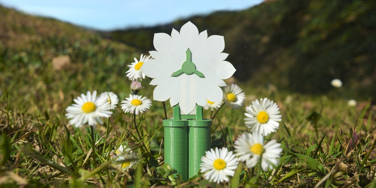 IMB-CNM-CSIC (@imb_cnm) on Twitter photo 🌼A battery with roots, stem and leaves that, through its fluid system, can mimic the lifecycle of a plant and generate energy. This is the new flower-shaped and paper-based biodegradable battery by <a href="/imb_cnm/">IMB-CNM-CSIC</a> and <a href="/BCMaterials/">BCMaterials</a>.
Published in @EES_journal.
👉buff.ly/3uZVR4z 🌼A battery with roots, stem and leaves that, through its fluid system, can mimic the lifecycle of a plant and generate energy. This is the new flower-shaped and paper-based biodegradable battery by <a href="/imb_cnm/">IMB-CNM-CSIC</a> and <a href="/BCMaterials/">BCMaterials</a>.
Published in @EES_journal.
👉buff.ly/3uZVR4z