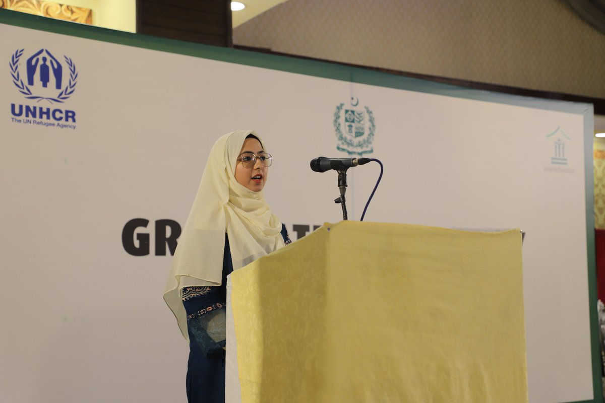 UNHCRPakistan's tweet photo. Eager for career opportunities, 122 youths graduate 👩‍🎓🧑‍🎓from skills 💇‍♀️🪡💄👩‍🍳training programme

Read full story: https://t.co/BadsQfracV https://t.co/0pkQEe2PB0