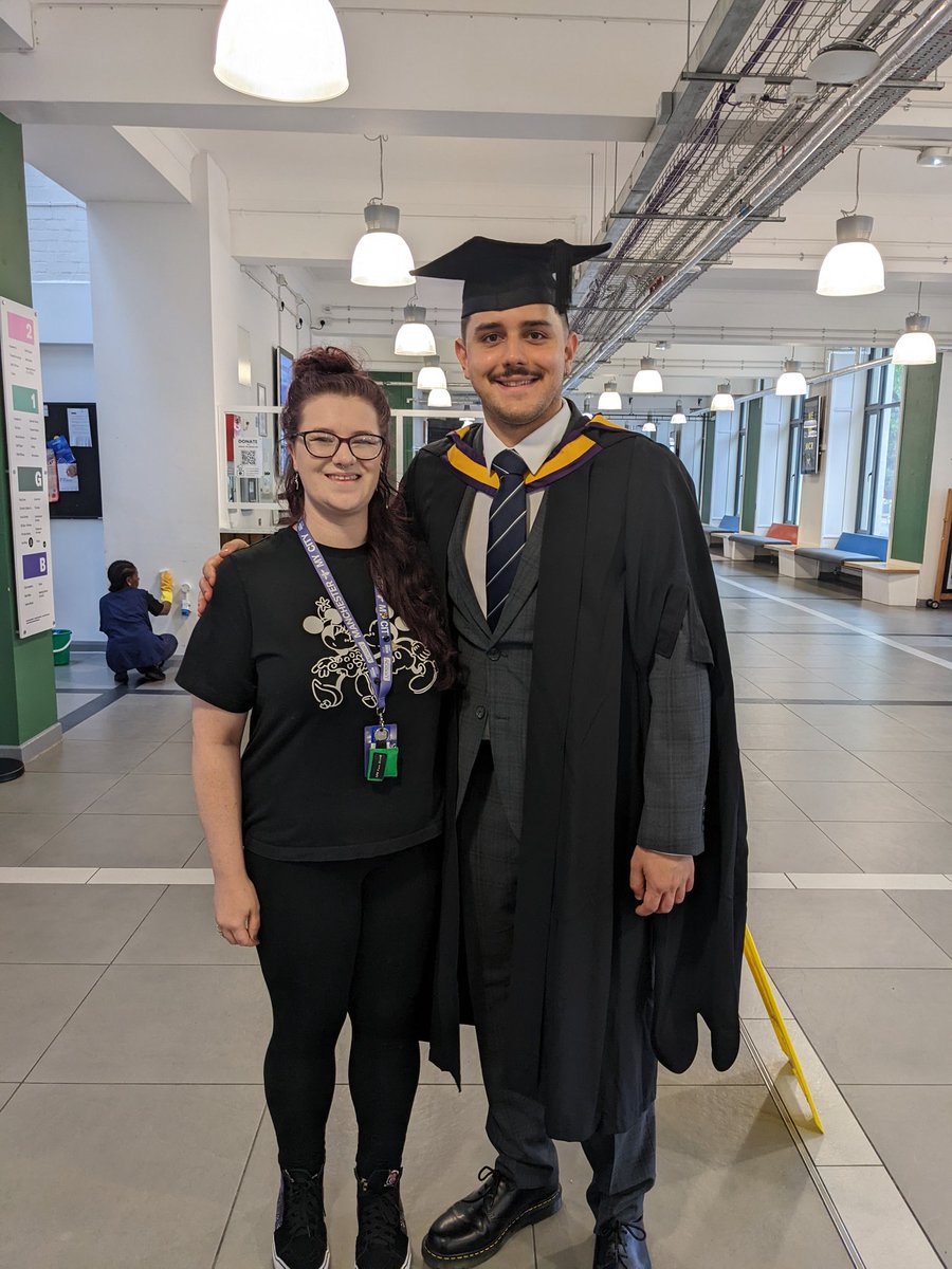 MacdonaldEvents's tweet photo. #UOMGRAD https://t.co/lnDA7LeAzw
