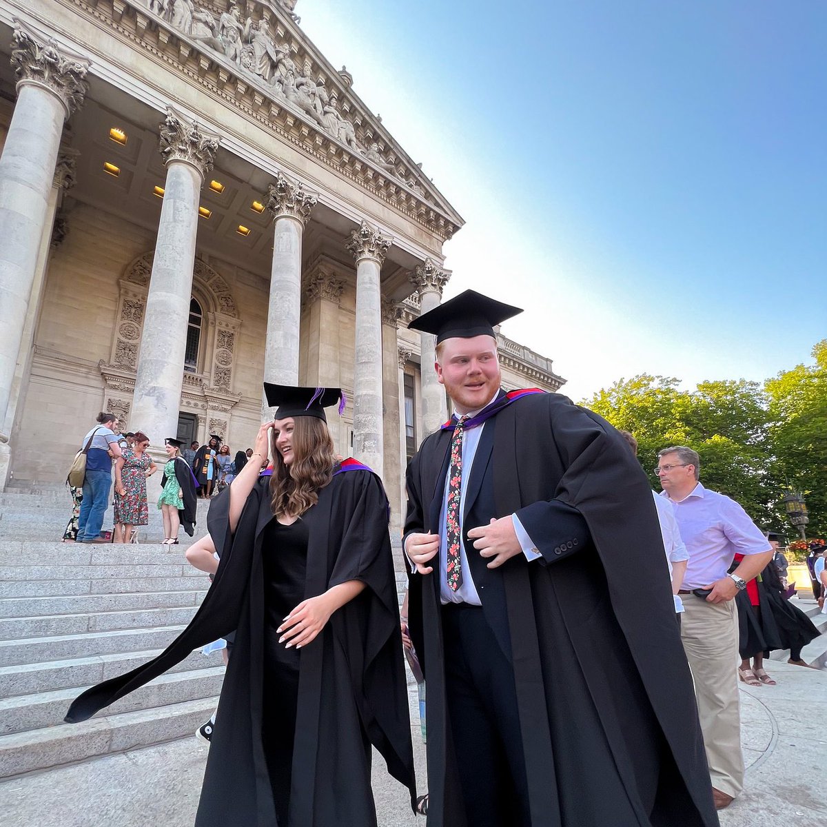 GeorgiaPontin's tweet photo. Still can’t believe that 18 years of education are over 😂 where did the time go?? https://t.co/enJwXadkx2