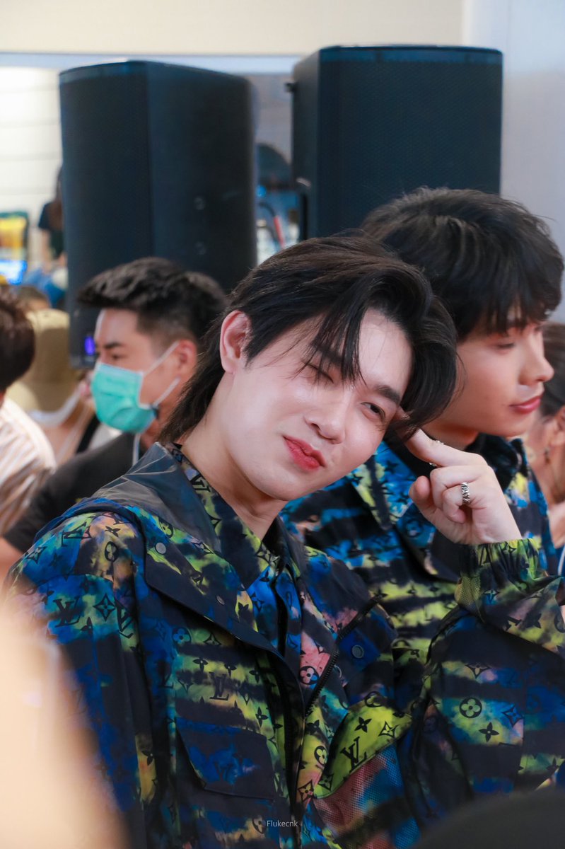 flukeeecnk's tweet photo. มนุษย์ต่างดาวและเพื่อนของเขาาาา 🛸
#MellowMoveToChange
#Mynameis_yim #TutorKrp
#MellowxTutorYim https://t.co/v1YVAl9Ts4